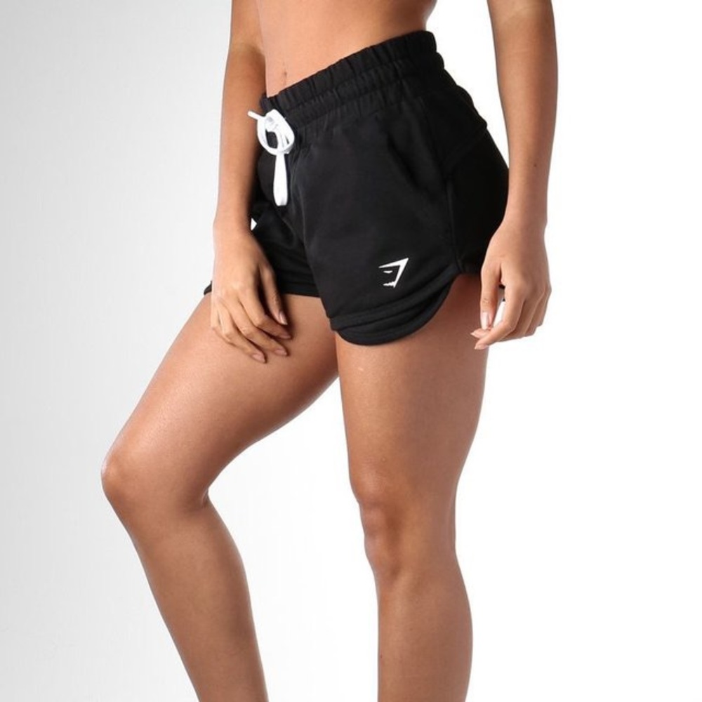 Gymshark Rhythm Short | Black | Medium